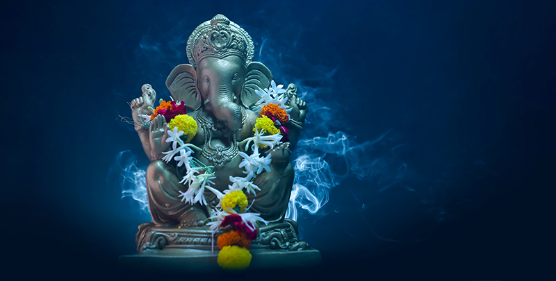 ganesh-chaturthi-celebrations-made-smarter-with-a-credit-card