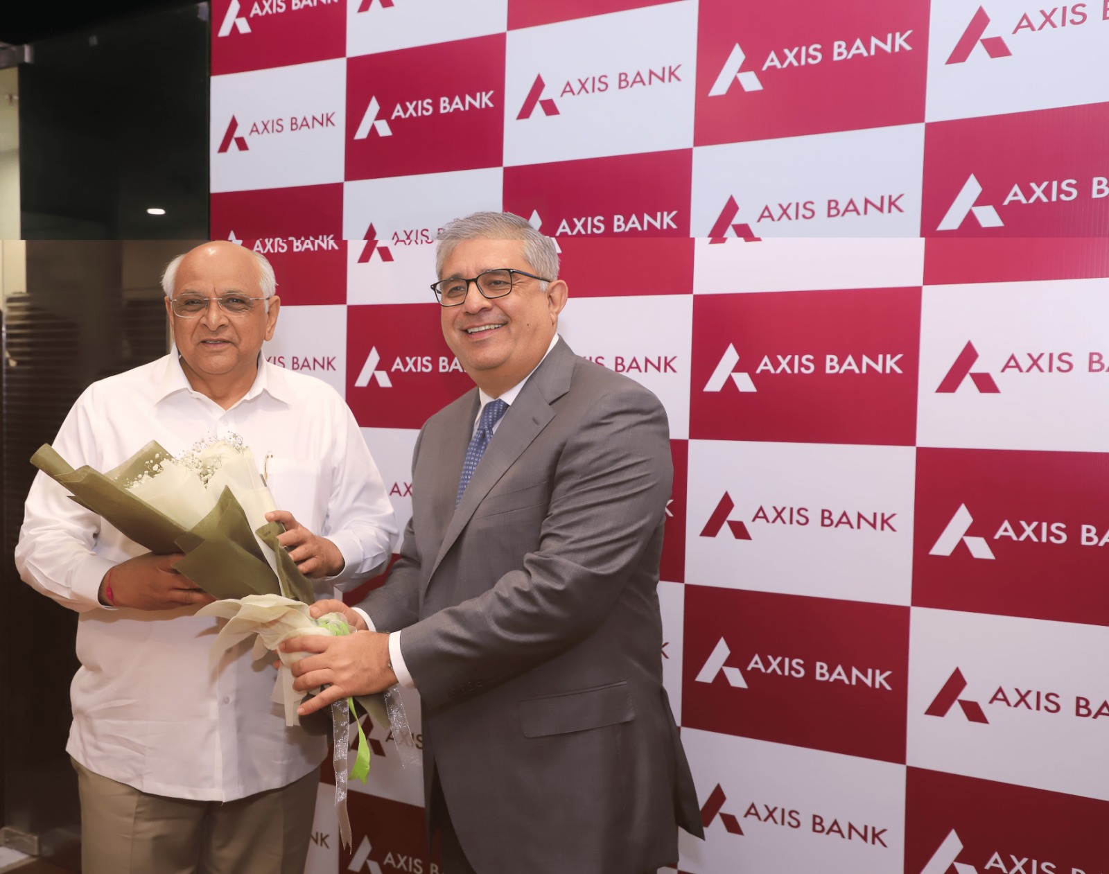 Axis Bank launches ‘NEO for Business’, a mobile-first Business Banking proposition for MSMEs